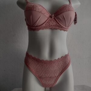 Conjunto tam. GG cor rosê